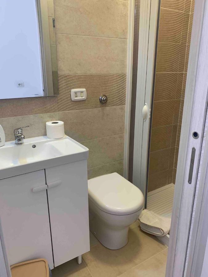 Miris Home Fast And Comfortable With Self Check In 8 Minutes Walk Near Naples Airport Eksteriør billede